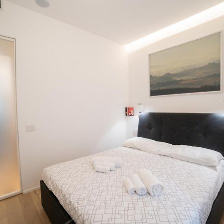 Navigli-Centro-Universita, Amazing New Apartment Milano Eksteriør billede